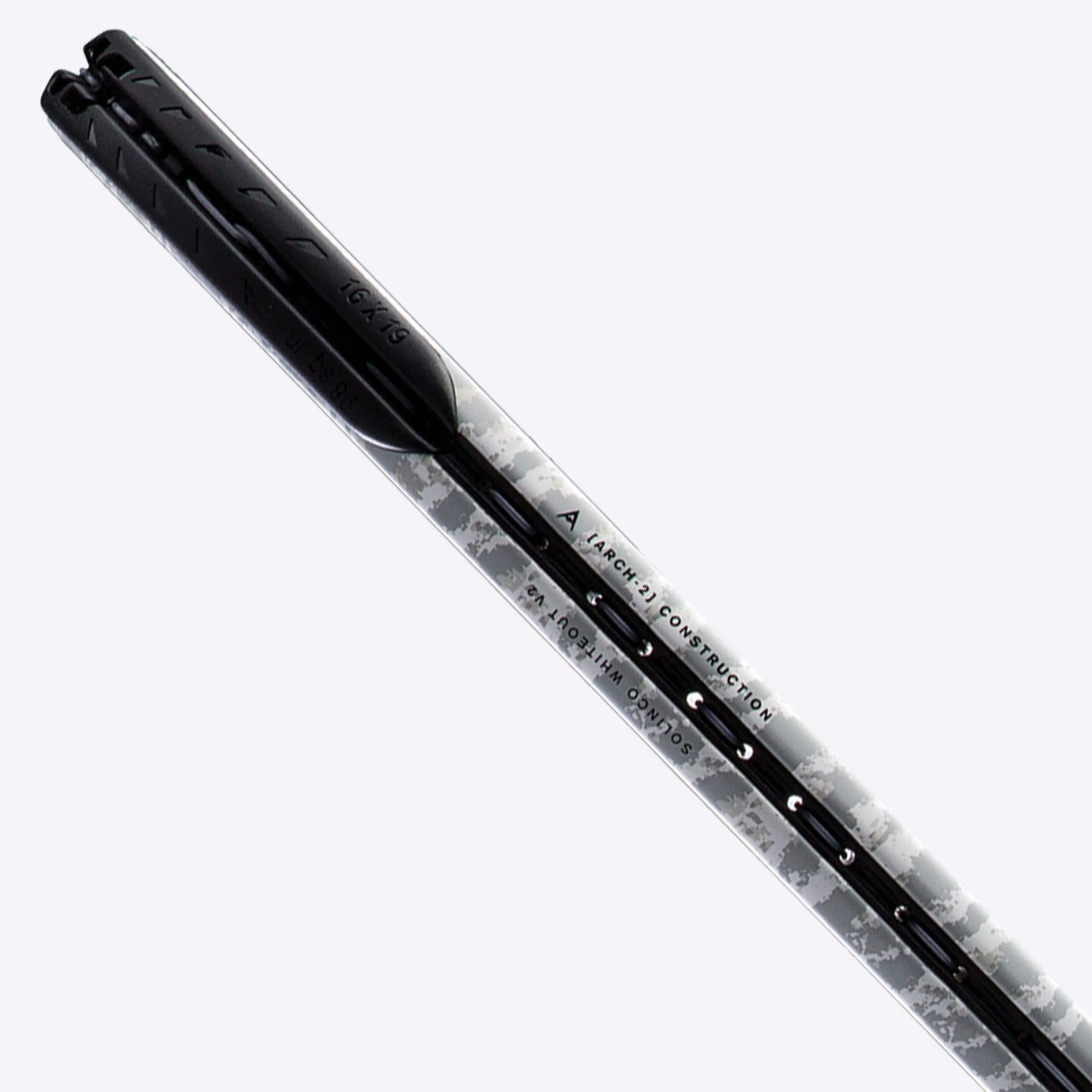 Solinco Whiteout 305 XTD v2 Tennis Racquet - Image 3