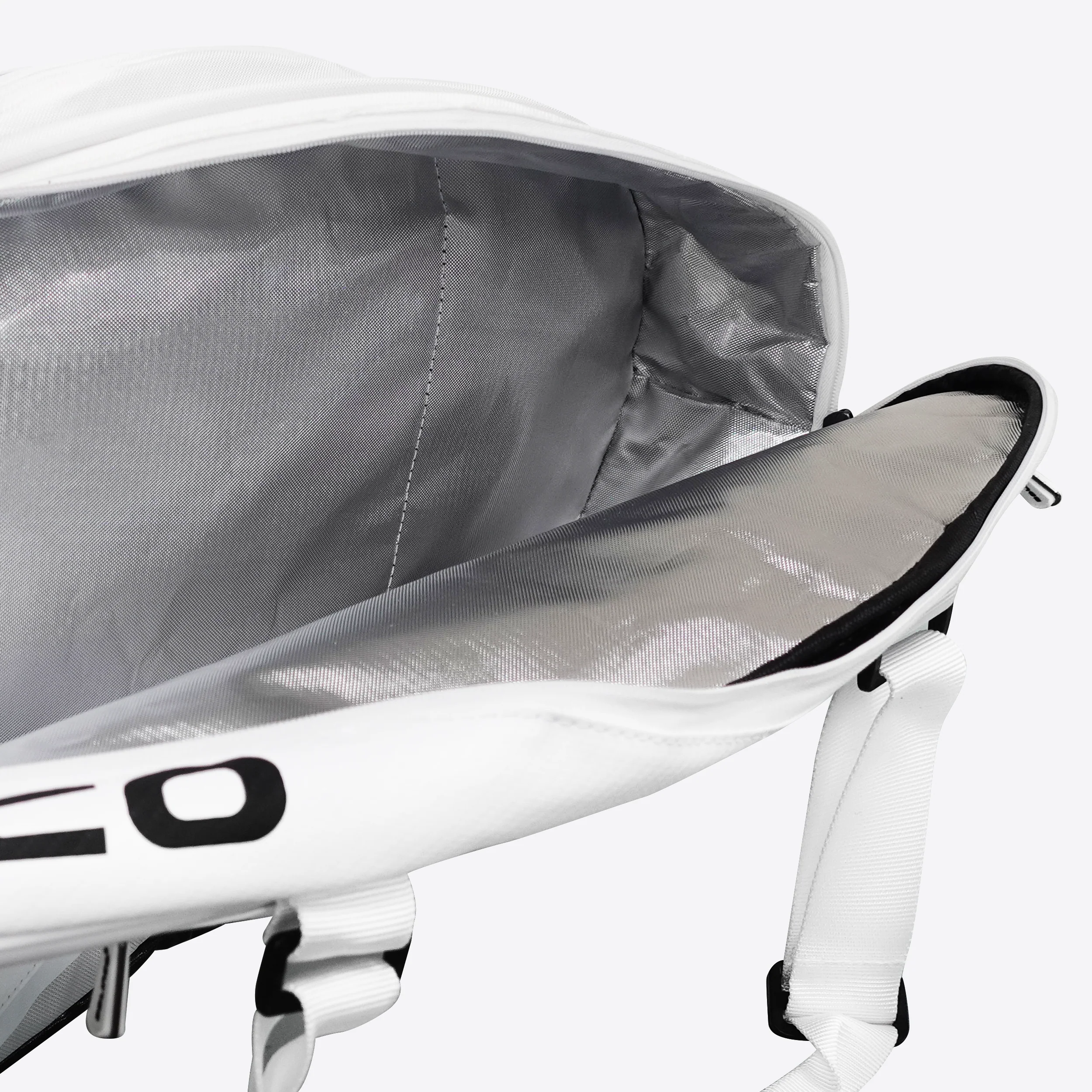 Solinco Whiteout 6 Pack Tour Bag - Image 4