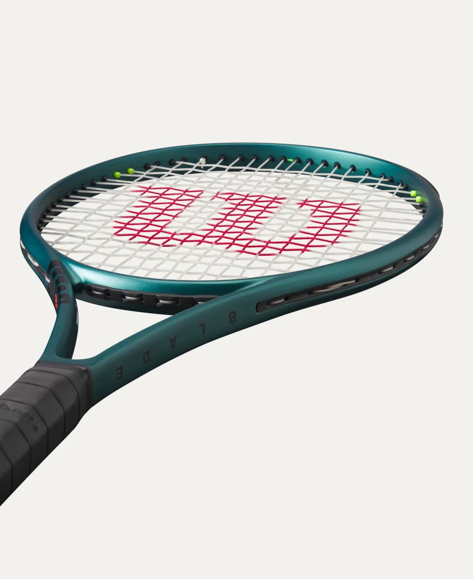 Wilson Blade 100 v9 Tennis Racquet - Image 3