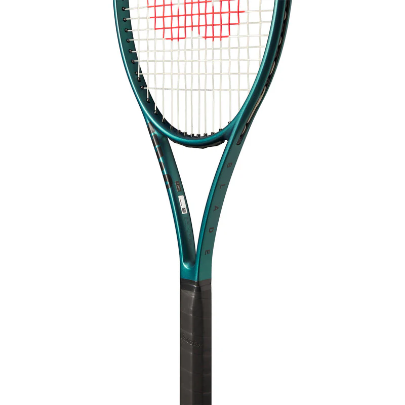 Wilson Blade 98 16x19 v9 Tennis Racquet - Image 4