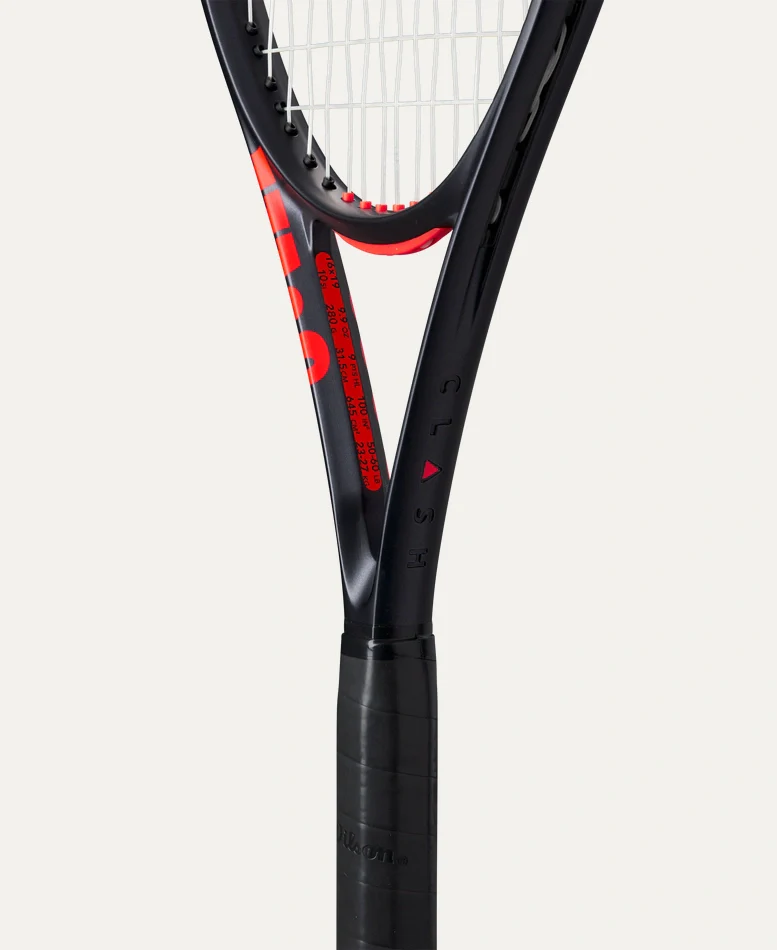 Wilson Clash 100L v3 Tennis Racquet - Image 5