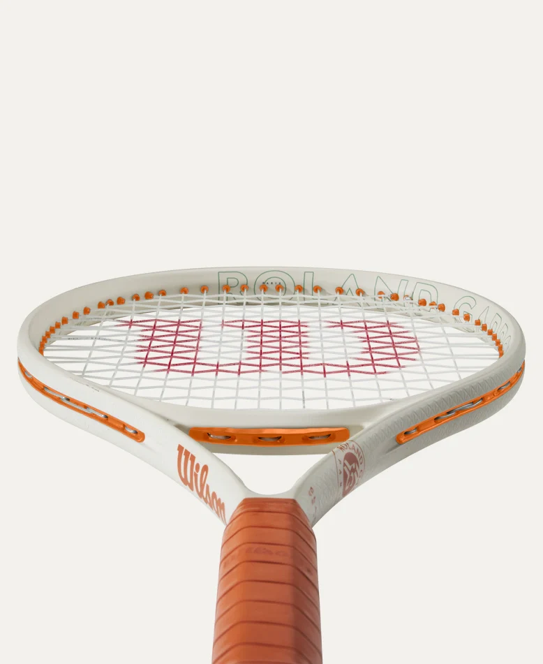 Wilson Roland Garros 2025 Clash 100 v3 Tennis Racquet - Image 3