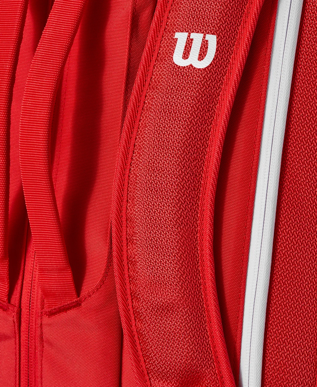 Wilson Super Tour Red 15 Pack Tennis Bag - Image 3