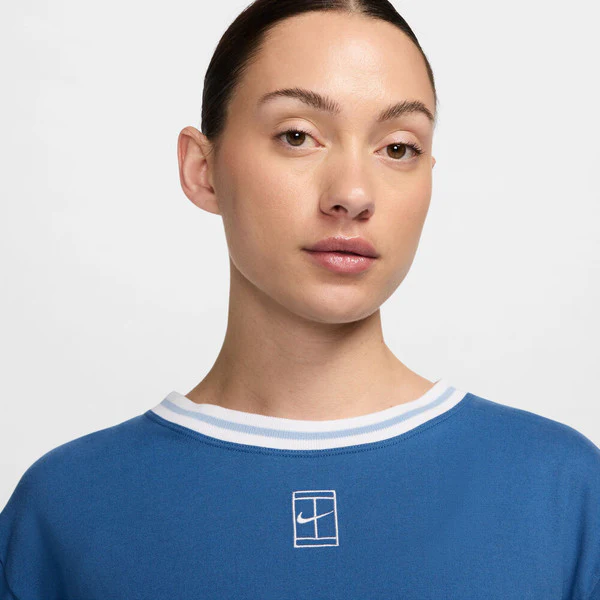 Women's Nike Court Heritage Short Sleeve Cropped Shirt - Image 2